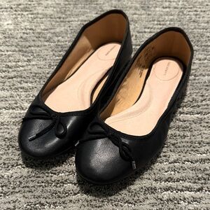 Lands' End Black leather classic Ballet Flats